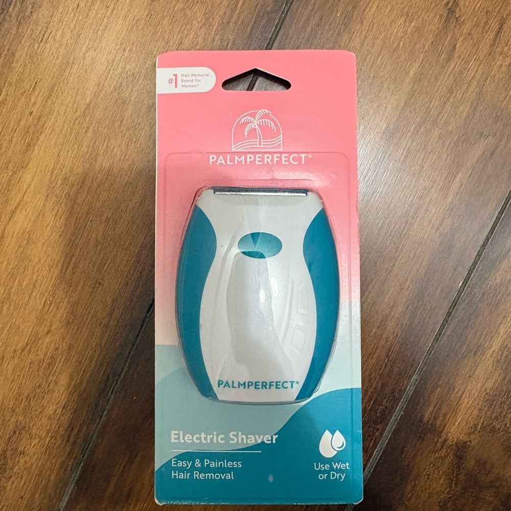 White Electric Shaver